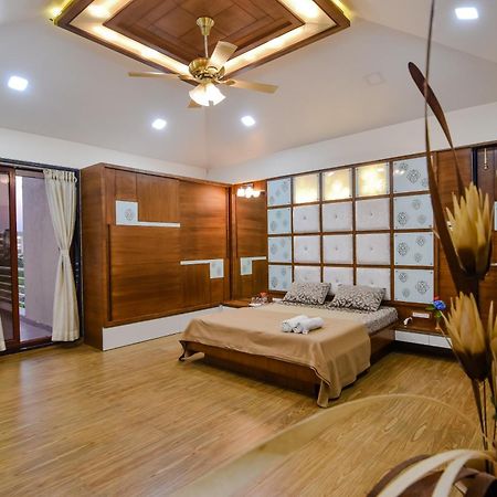 Lifeline Villas - Luxurious Taraangan 4 Mountain View Villa With Biggest Pool And Huge Open Area โลนาวาลา ภายนอก รูปภาพ