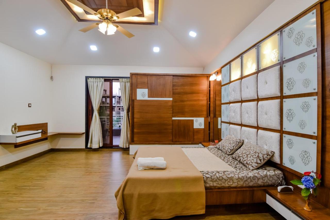 Lifeline Villas - Luxurious Taraangan 4 Mountain View Villa With Biggest Pool And Huge Open Area โลนาวาลา ภายนอก รูปภาพ