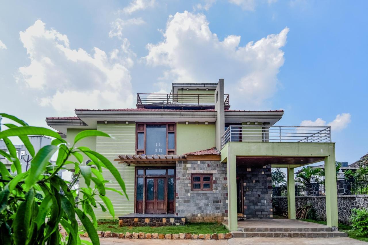 Lifeline Villas - Luxurious Taraangan 4 Mountain View Villa With Biggest Pool And Huge Open Area โลนาวาลา ภายนอก รูปภาพ